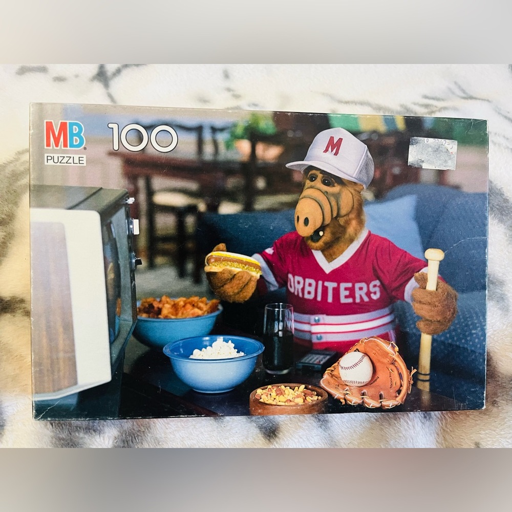 1989 Vintage ALF ORBITERS 100- Piece Jigsaw Puzzle by Milton Bradley